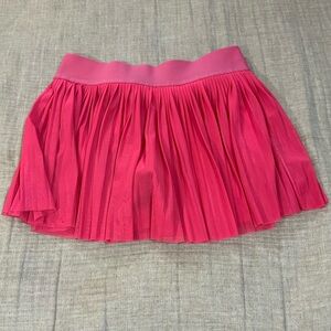 Lululemon tennis skirt. Open to offers!